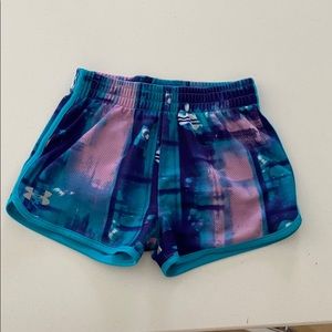 Under Armour Girls’ Athletic Shorts size 5